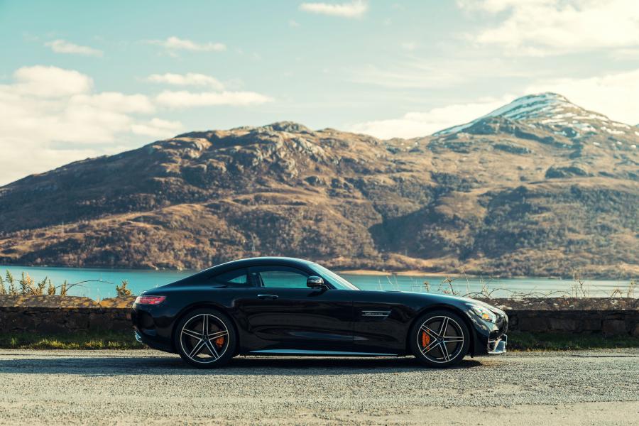  Mercedes-AMG GT C (C190) 2017 года  (UK) (фото 5 из 40)